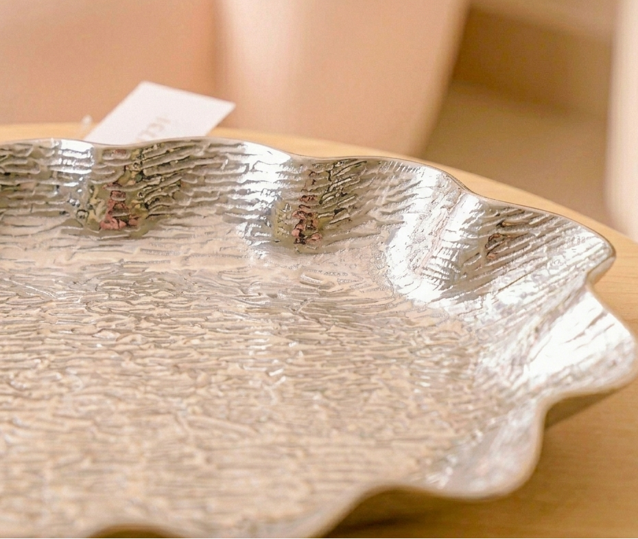 Silver Scalloped Bark Tray (Set of 2) – Decorative Tray by Grandeur