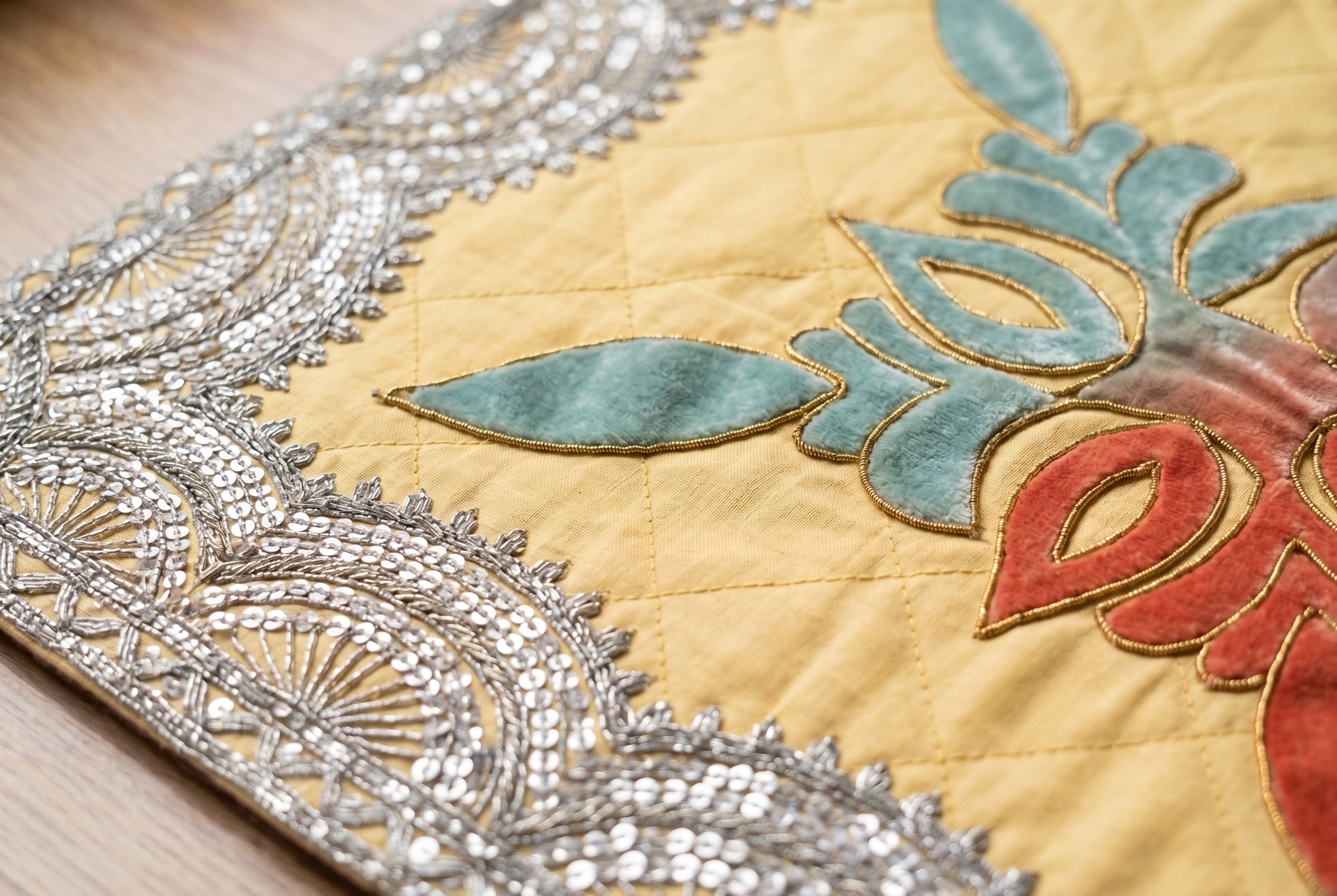 Solar Serenity Quilted Aasan (Pack of 6) – Ritual Aasan by Grandeur