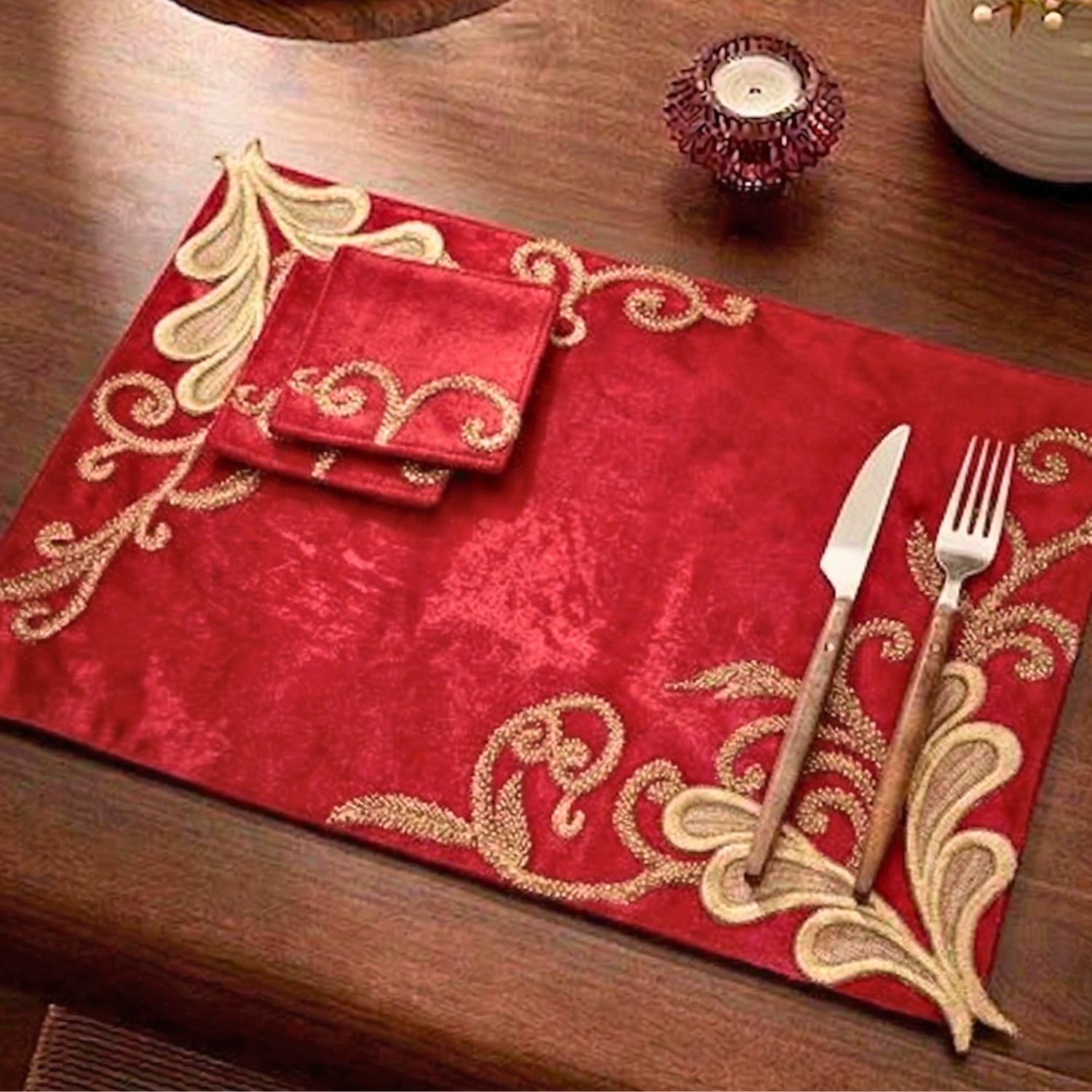 Royal Velvet Zari Table Mat (Pack of 6) – Table Mat by Grandeur