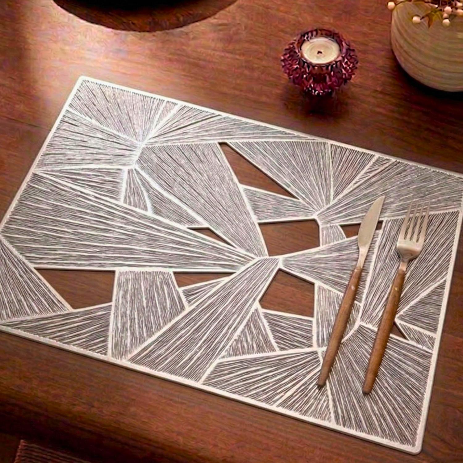 Geometric Prism Filigree Table Mat (Pack of 6) – Table Mat by Grandeur