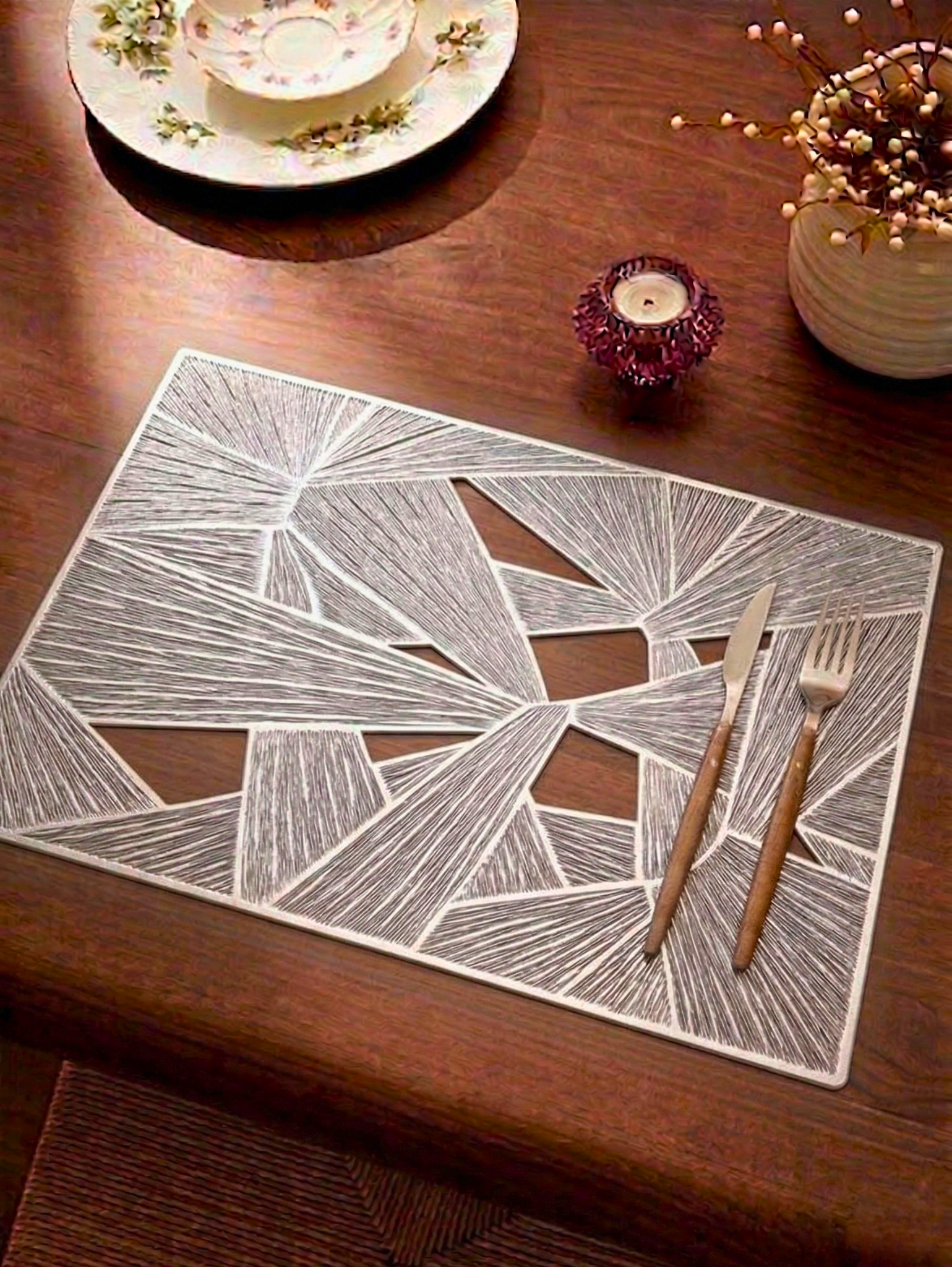Geometric Prism Filigree Table Mat (Pack of 6) – Table Mat by Grandeur