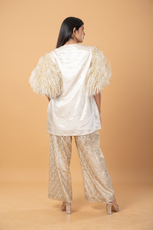 Off-White co-ord set with Ostrich Feather Sleeves